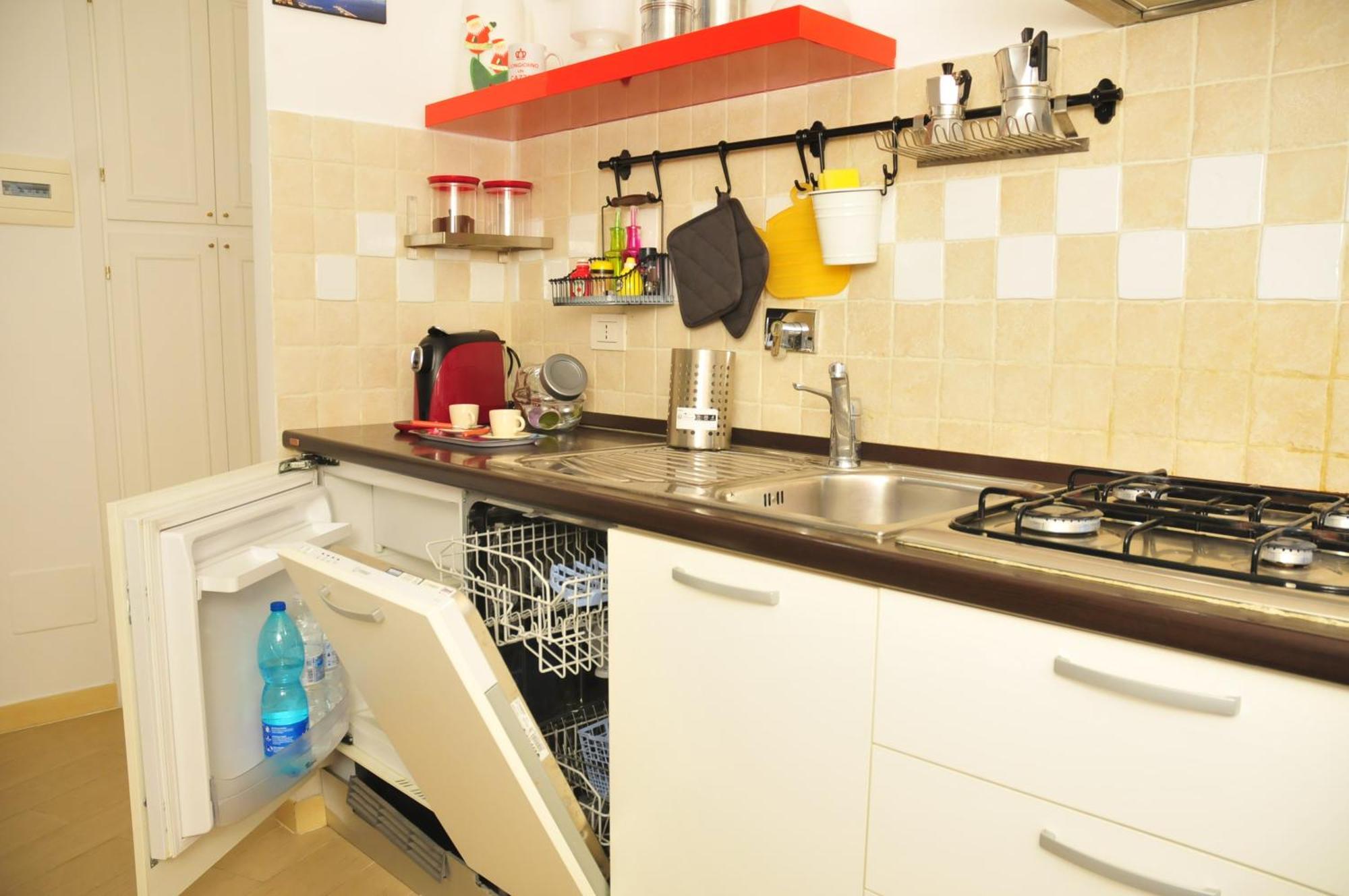 Apartment Cardinal Studio - 2 Steps From Vatican & Ottaviano Metro Rom